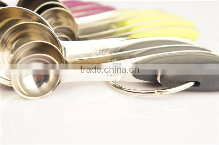 Silicon handle measuring spoon and cups