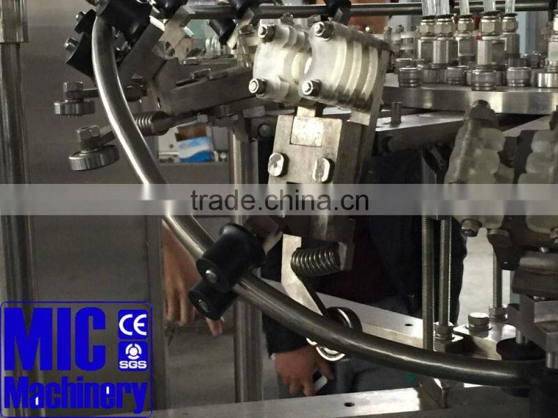 MIC-12-12-1 glass bottle filling machine small juice filling machine juice filling machine can reach 2000 BPH for metal cap