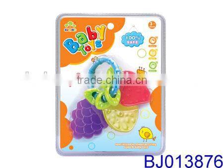 EN71 100% safe funny plastic animal baby rattle toy giraffe