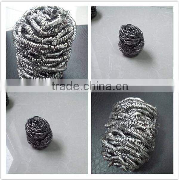 Stainless steel cleaning scourer for household cleaning
