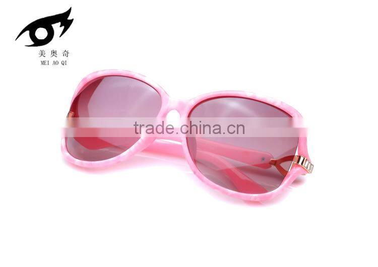 Fashionable sunglasses,glasses frame with diamond