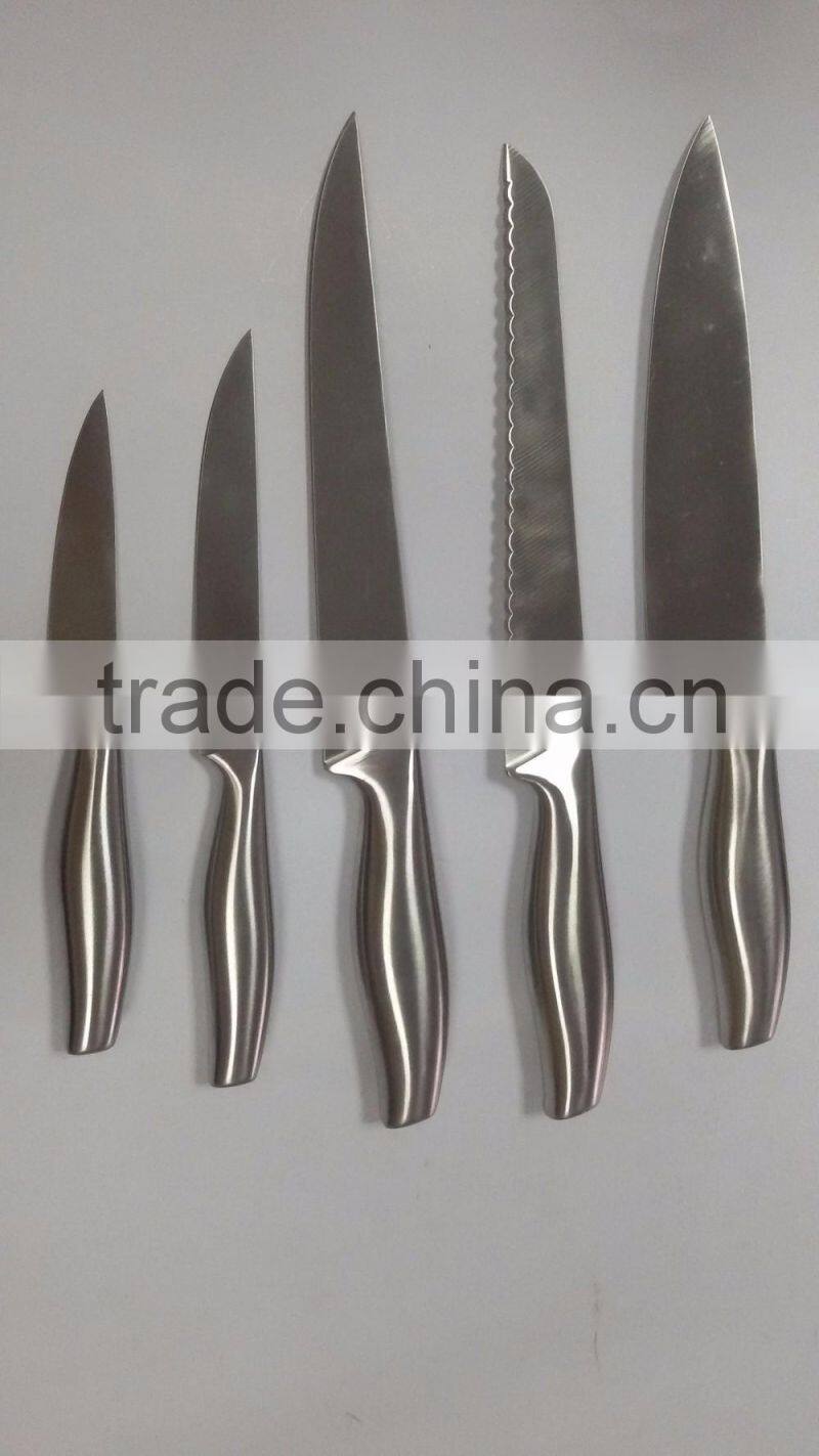 Family special 6 piece hollow handle cutter