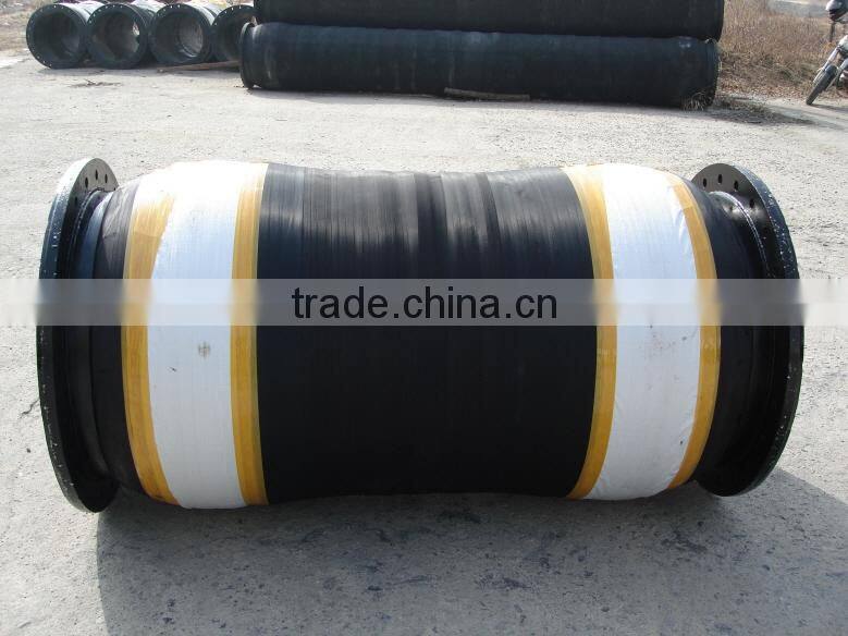 Flexible dredge hose with flange end