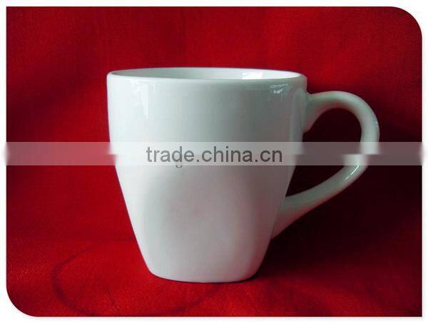 Hot selling novelty ceramic mug with spoon