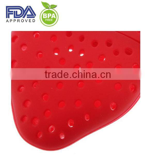 promotional gift strawberry silicone tea strainer