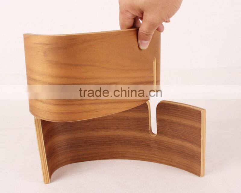Wooden headphone stand wih reliable quality