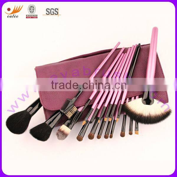 Professional Makeup Brush Kit With Customized Design