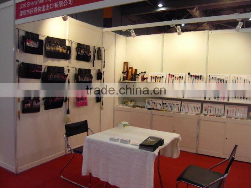 Wholesale on Alibaba Custom Makeup Brushes