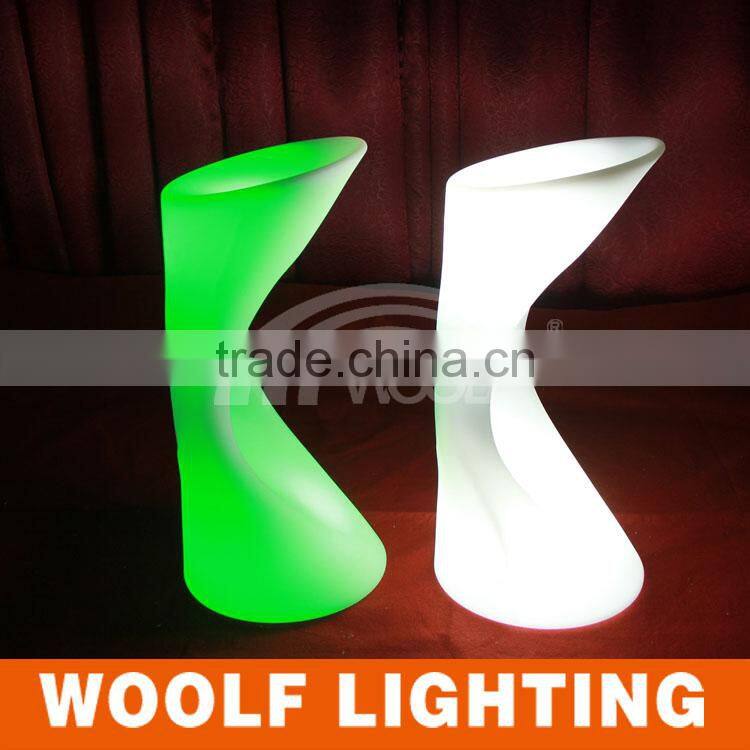 High Quality Nice Looking Illuminated LED Club Furniture