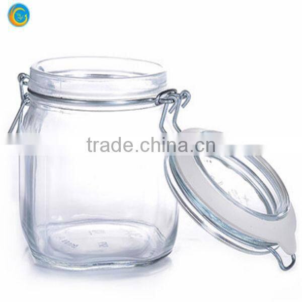Glass jam jar with screw metal lid