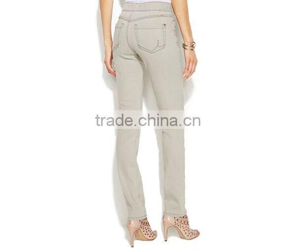 Unconventional Stylish Pull up Denim Jeggings