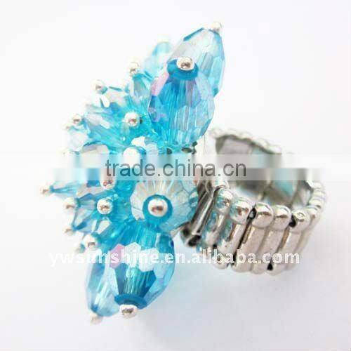 Wholesale crystal flower shape finger ring