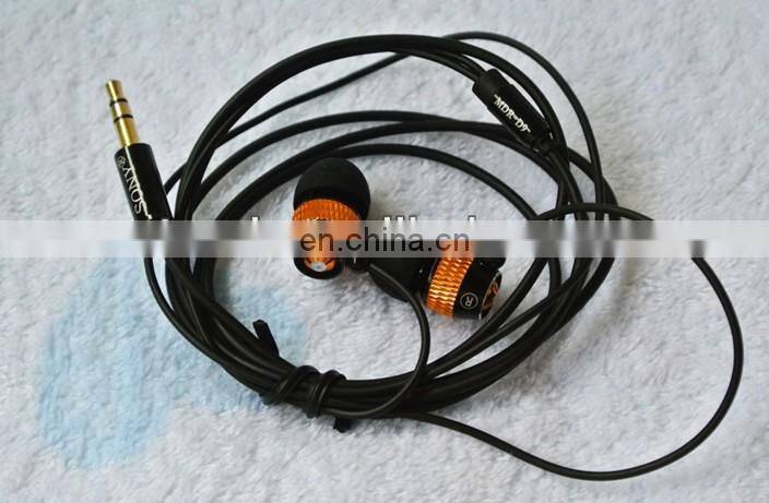 D9 High Quality Super Bass Metal Earphone With Micophone For Iphone