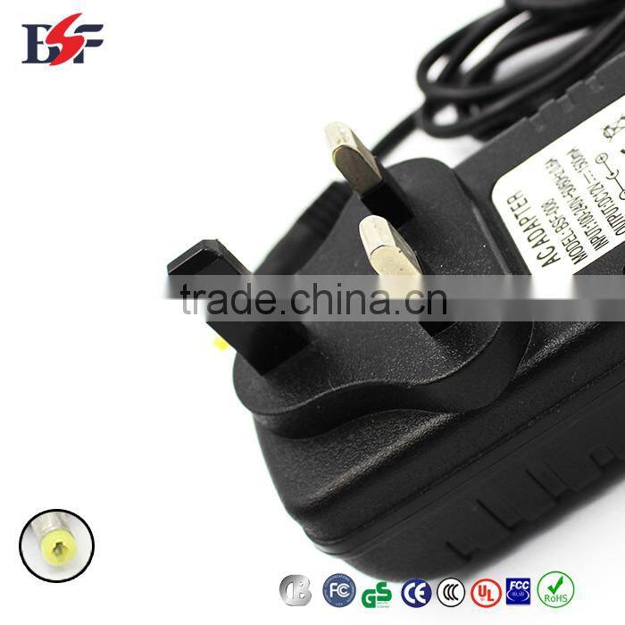 2015 Best quality uk monitor adapter