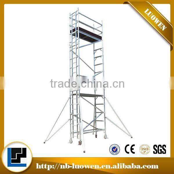 Mobile aluminium scaffold for high-rise buildings