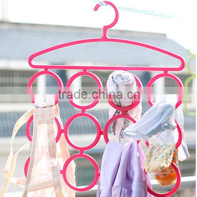 Popular sock hangers round plastic scarf hanger
