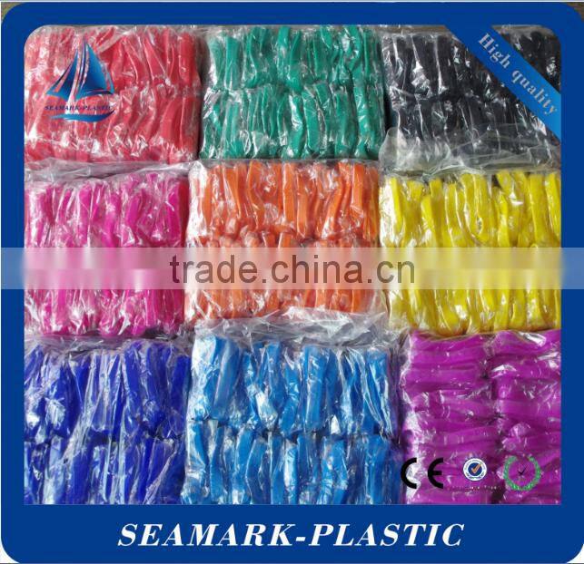 High qualiry promotional keyring plastic silicone band keychain