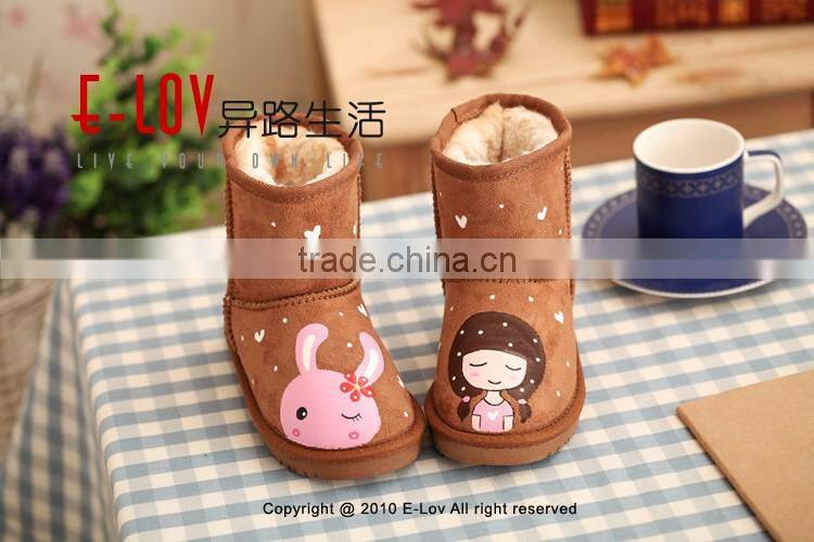 Hot sales high quality and cheap fur plush outdoor shoes