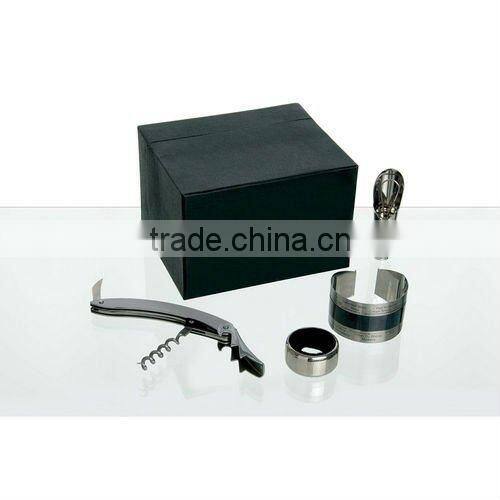 Napa 4-piece Wine Accessory Set