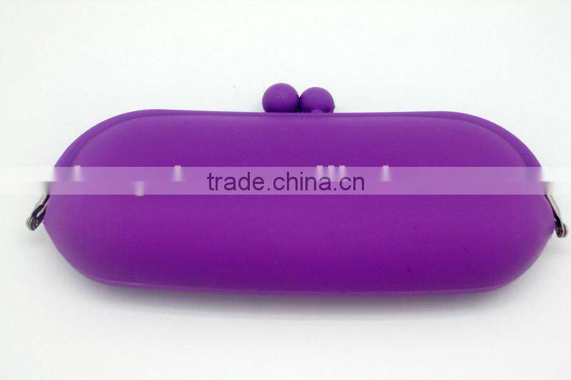 whole sell famous silicone cosmetic bag