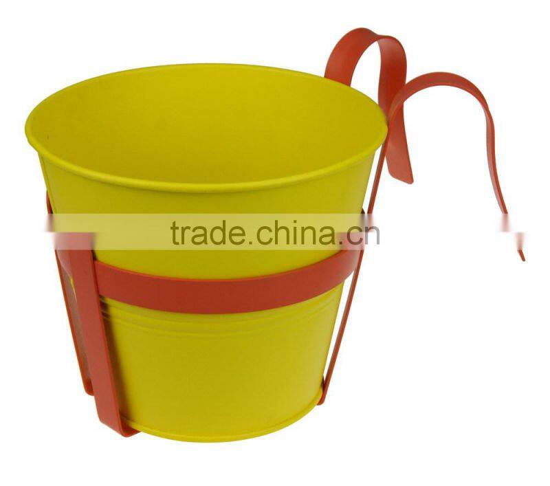 Good quality beautiful metal mop bucket