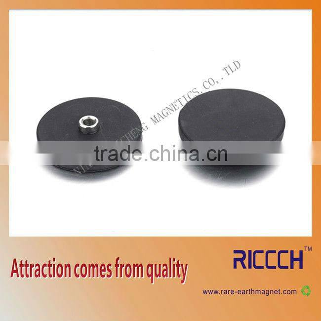 Rubber coated magnet