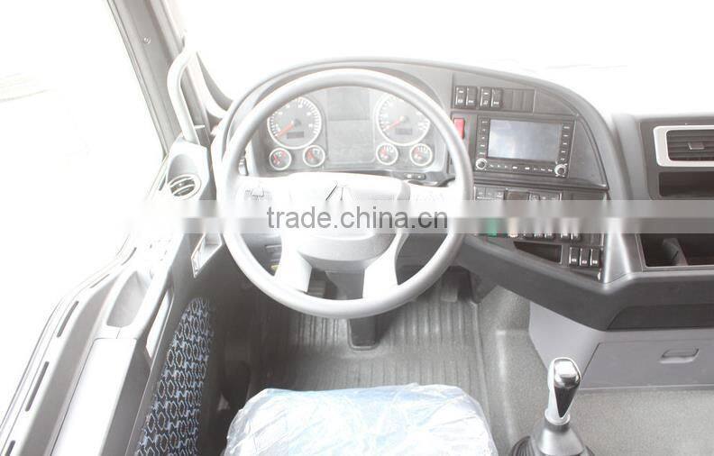 Diesel Type and >8L Sinotruk SITRAK Head of Trailer 6x2 540hp