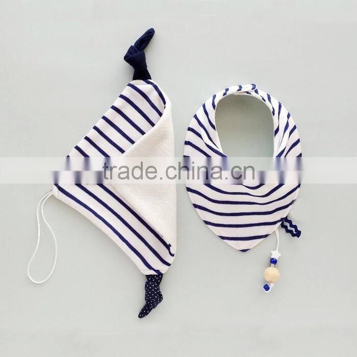 Baby Set of Bandana bib and Baby Comforter Dribble Drool Teething Bib Absorbent Neck Scarf Baby Drool Bandana Bibs