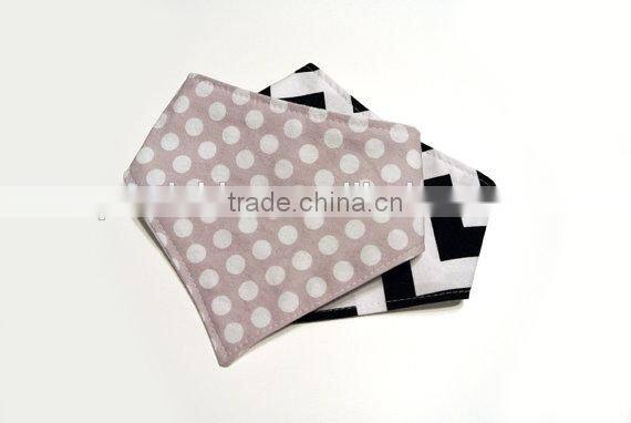 Grey and white polka dot baby bibs factory wholesale baby chevron cotton infant bibs