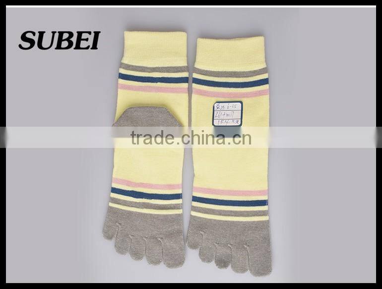 wholesale socks custom toe socks for men