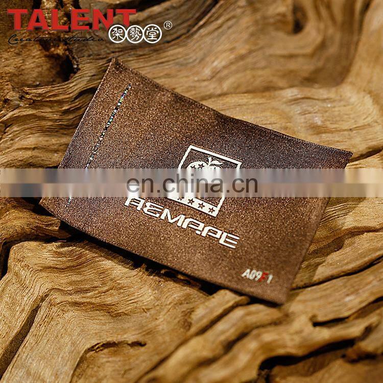 Custom Design fabric logo labels for clothing