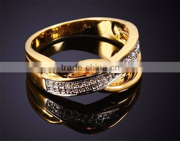 New Product 2017 Cubic Zirconia Hong Kong Factory 2-Tone Plated Wedding Band Ring