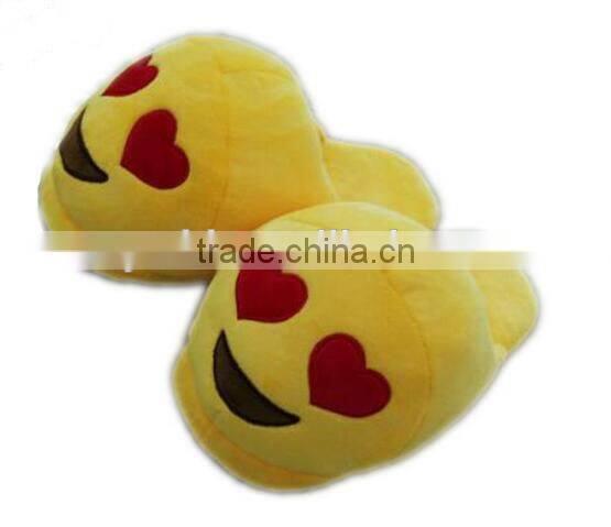 Soft slippers plush/Wholsale Factory emoji slippers/plush emoji shoes
