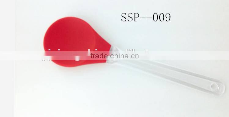 2016 Hot Sale High quality Food Grade Colorful Silicone Solid Spoon Cooking Utensils
