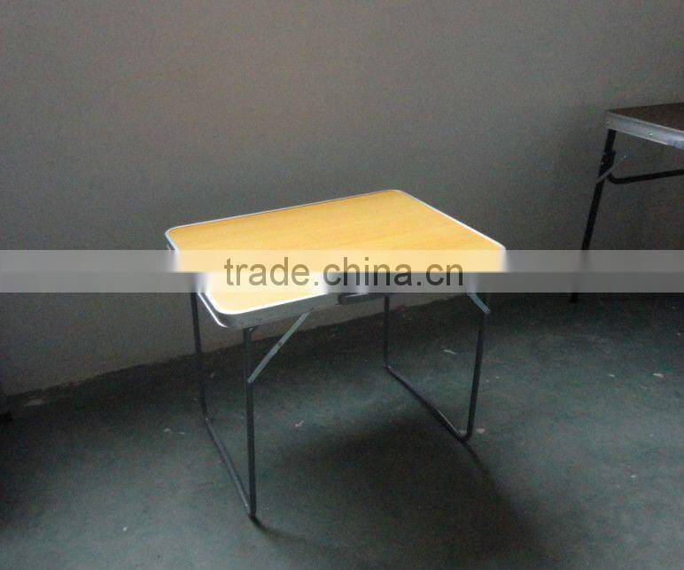 Outdoor Aluminum Folding Table