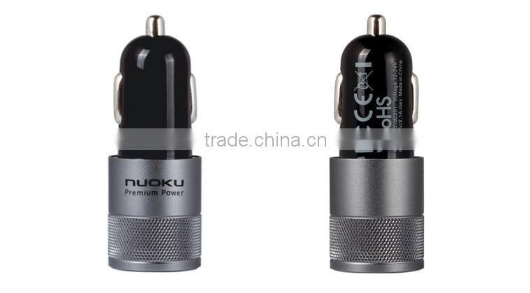 Wholesale - New golden luxury Car Charger for phone Universal GPS mp3 for iphone5 HTC Samsung