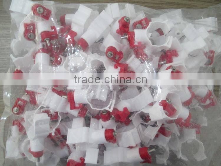 Crooked Head Poultry Nipple Drinker For Round Tube PP