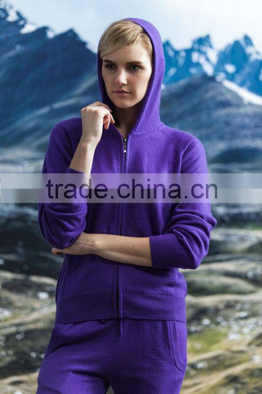 2014 new fashion women knitting pure cashmere sweater with hat