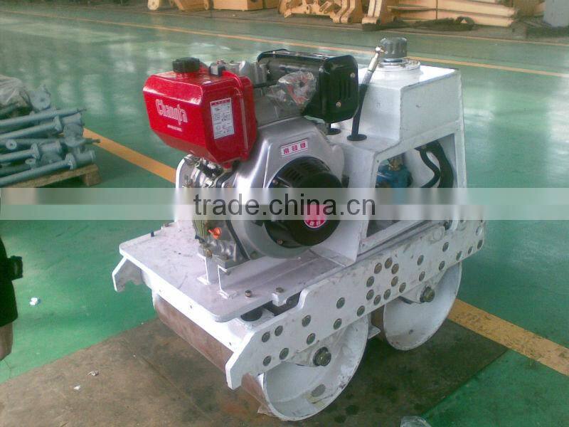 Mini walking road roller, hydraulic walking behind vibratory road roller
