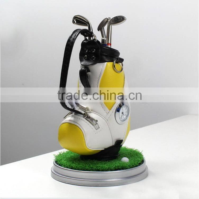 Creative small gifts Desktop clock Table decorations Golf Art Pen case