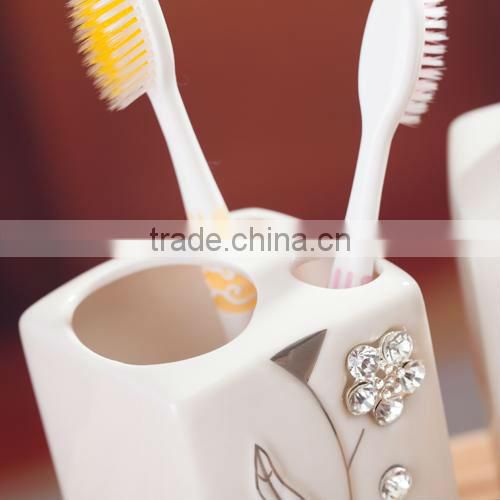 square ceramic bathroom set