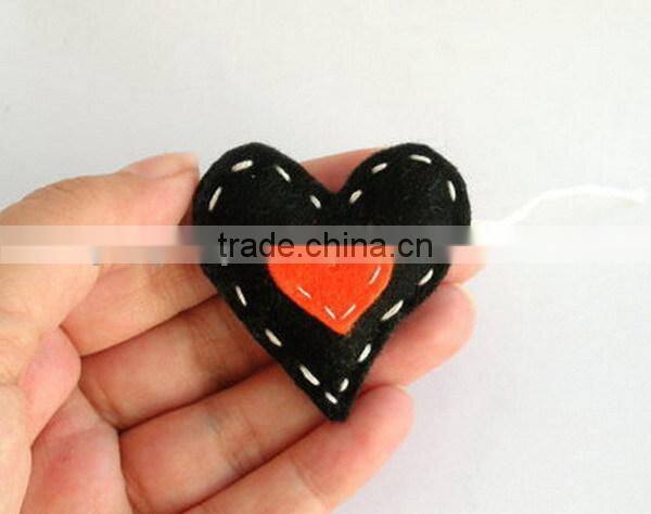 hot selling eco friendly new products promotional gift cute felt scrapbooking designer fabric heart on alibaba express