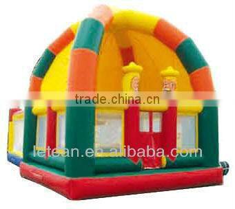Attractive inflatable jumping castle bouncer LT-2135E