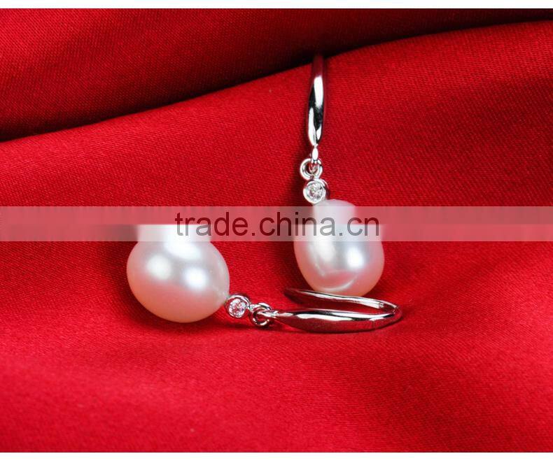 wholesale 10-11 mm white freshwater pearl necklace and earring sets