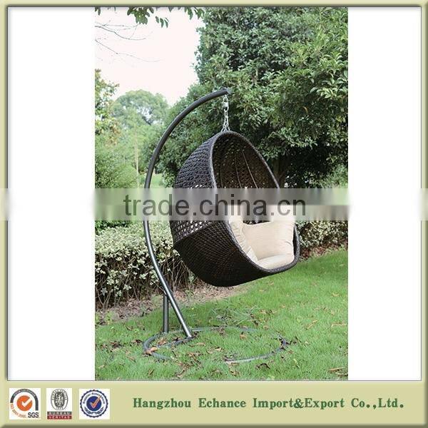 Hanging egg chair for outdoor or indoor rattan hanging swing chair with stand