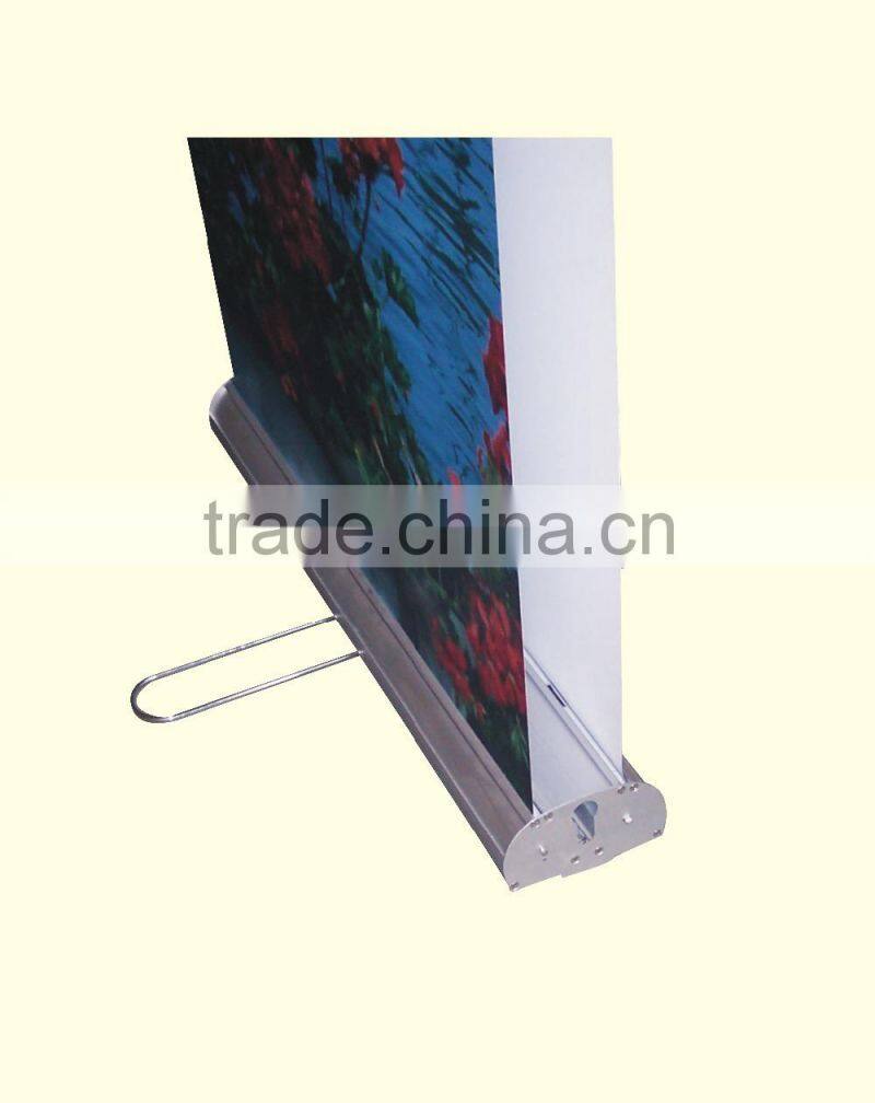 Custom aluminum retractable roll up banner