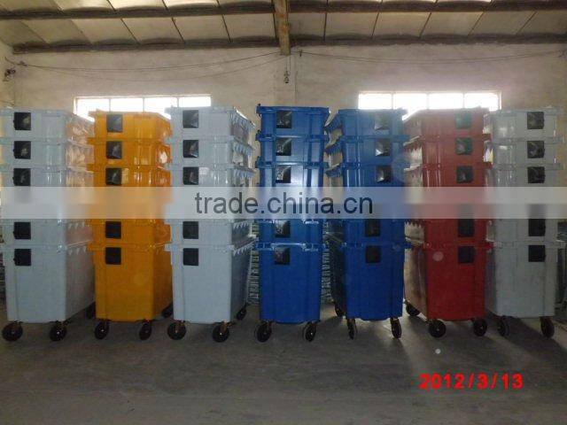plastic rubbish/trash bin with wheel