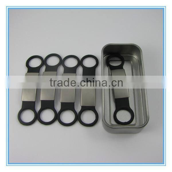 silicone bracelet with QR code dog id tag