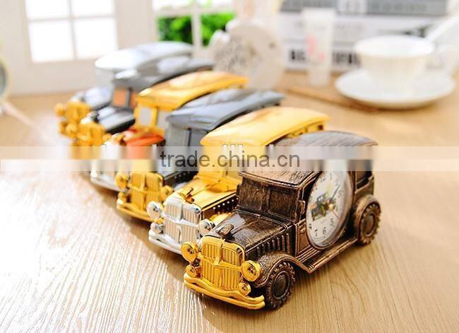 Classic car alarm digital pointer plastic table clock