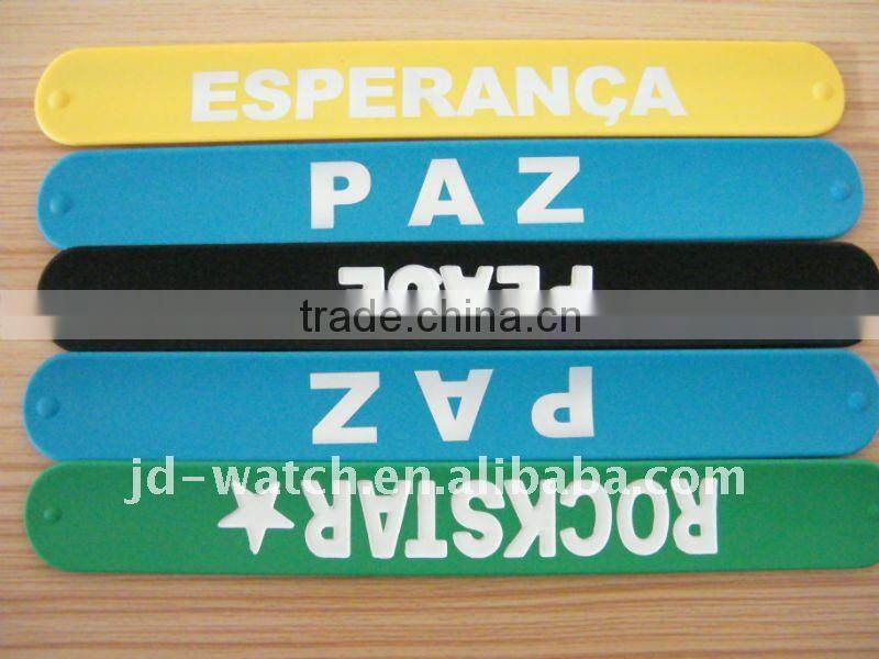 2011 hot new and stylish fashion slap wirstband /snap watchband
